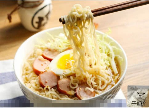 Are 300 million people being cheated to buy instant noodles after they are taken apart?