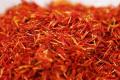 What are the effects of saffron soaking feet and precautions?